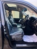 Toyota Land Cruiser GXR 2018 RHD Diesel Engine Full Option Very Clean And Perfect Condition