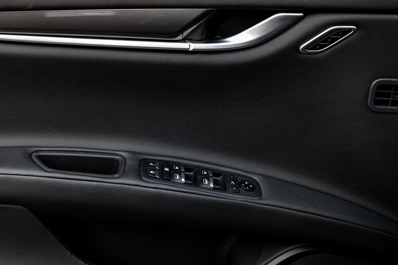 Maserati Ghibli Ghibli GT Hybrid | 2,605 P.M | 0% Downpayment | Amazing Condition!