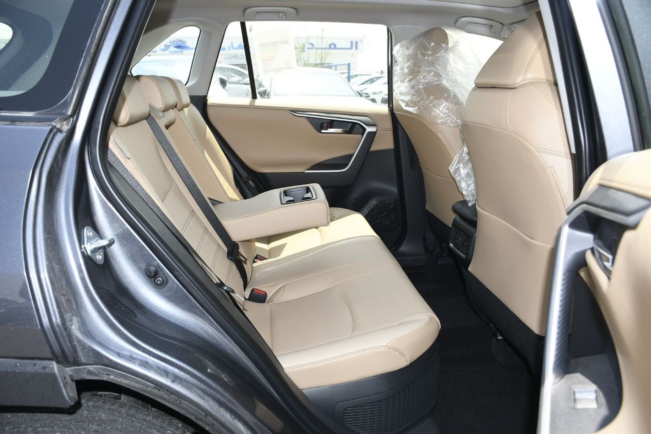 تويوتا راف ٤ 2.5L HEV Limited with Rader Full Option ! GCC ! Japan ! Saudi Spec