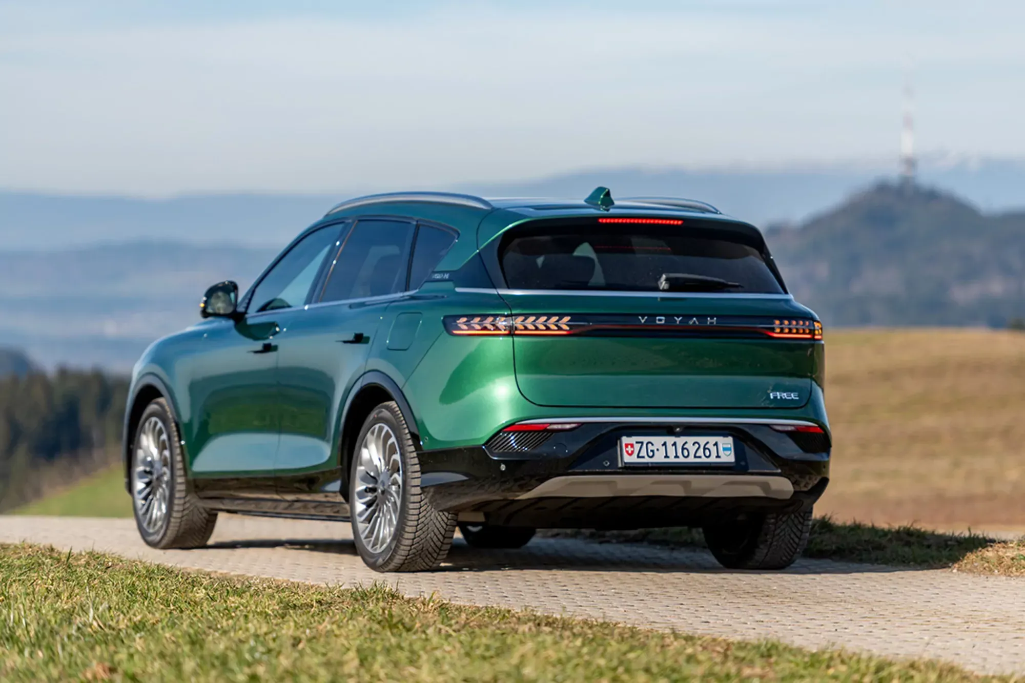 فويا فري exterior - Rear Right Angled