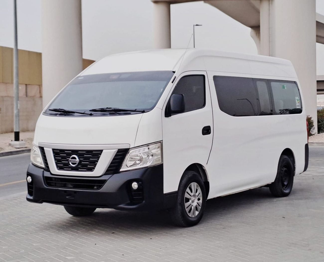 نيسان نافارا LEFT HAND DRIVE ONLY FOR EXPORT