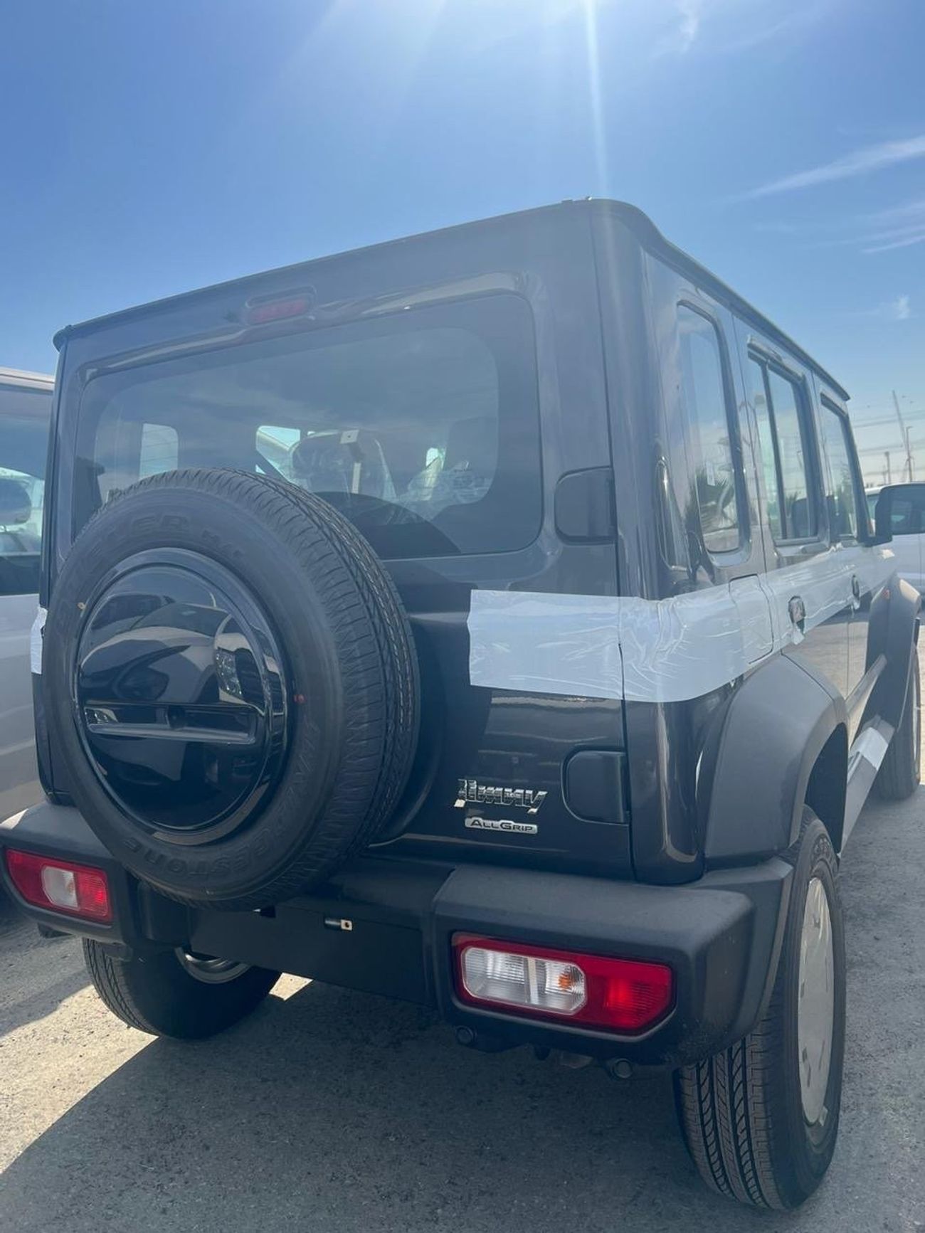 Suzuki Jimny Suzuki jimny 4 Door GLX  2024 Model years  Rims 17