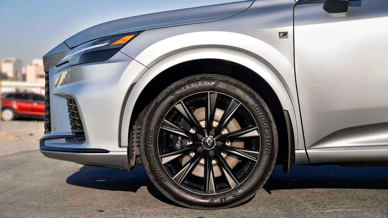 Lexus RX500h RX 500h | 2-Year Warranty + Service Available | In-House Financing Available