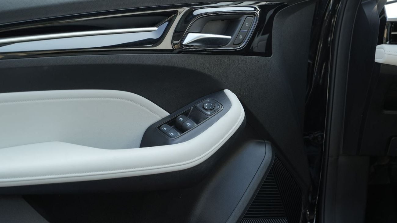 MG 5 MG5 Plus 1.5L GCC FULL OPTION 2025 MY EXPORT PRICE