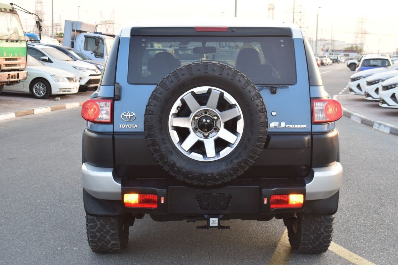 Toyota FJ Cruiser 2015 TOYOTA FJ CRUISER