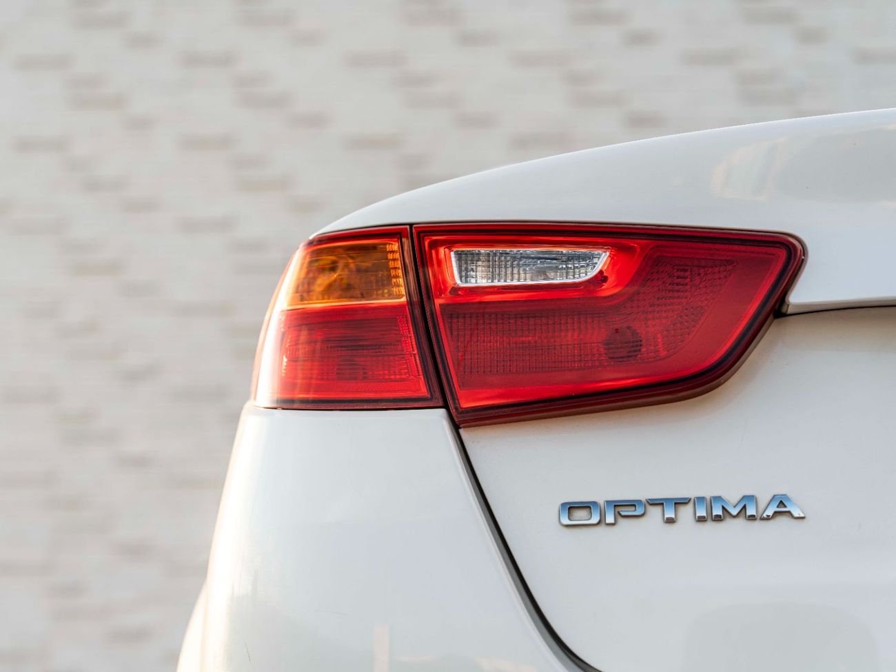 Kia Optima EX 2.4L (185 HP)