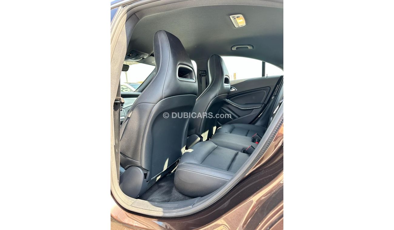 Mercedes-Benz CLA 250