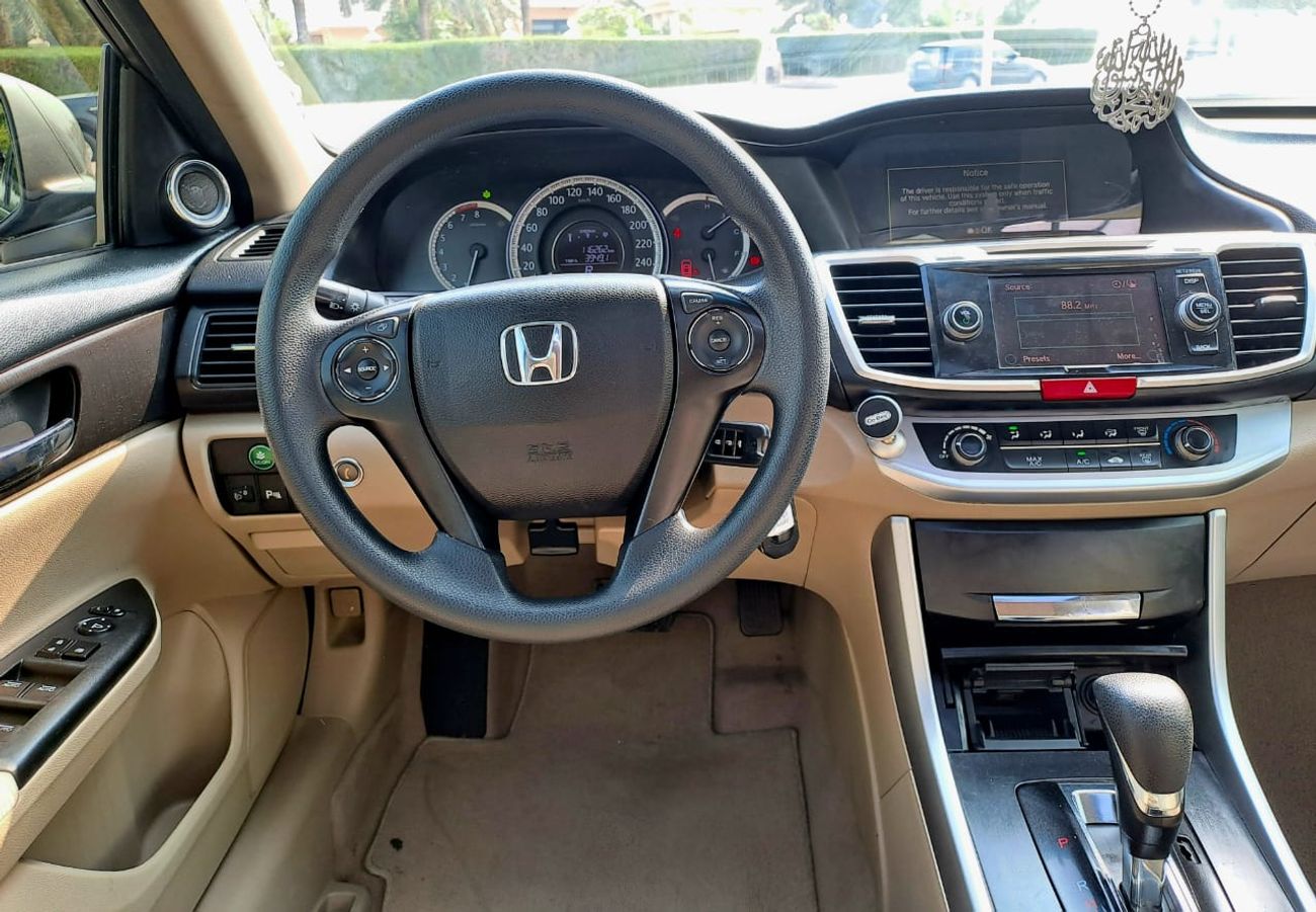 هوندا أكورد LX 2.4L