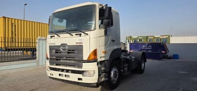 Hino 700 10.6 DIESEL