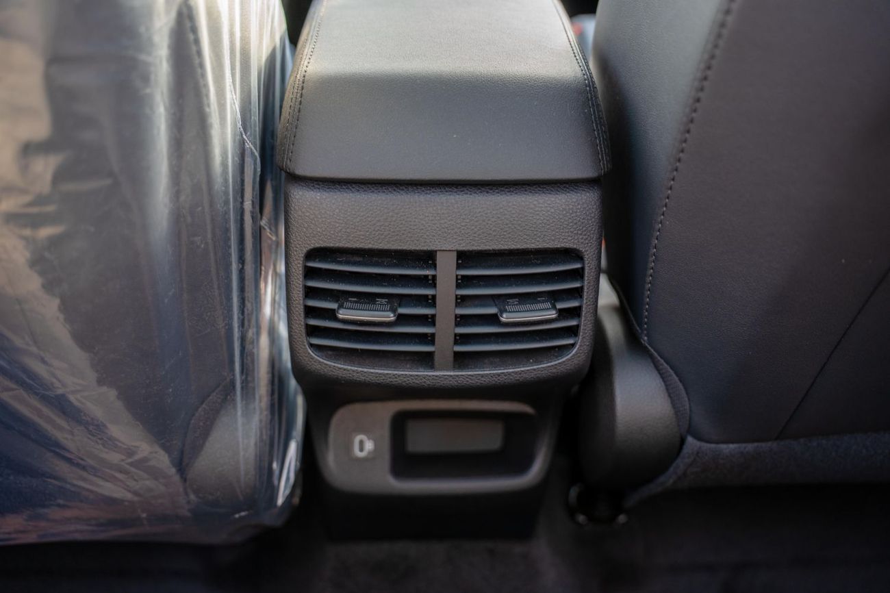 كيا سيلتوس Seltos 2025 1.5L Petrol 4 Cylinder Transmission Automatic