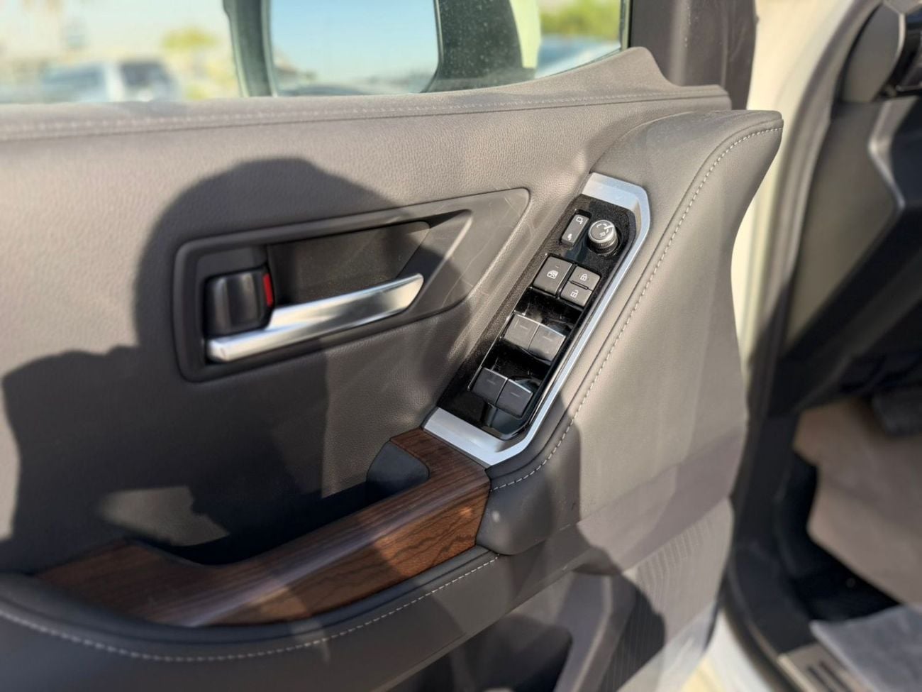 تويوتا لاند كروزر GXR Toyota Land Cruiser 4.0 Full option GCC 2026