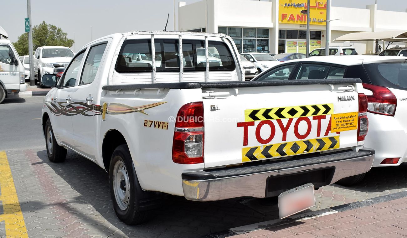 Toyota Hilux 2015 CC No Accident No Paint A Perfect Condition