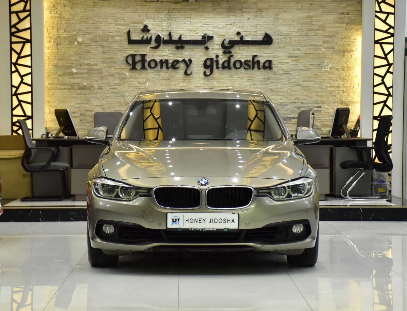 بي أم دبليو 318i STD