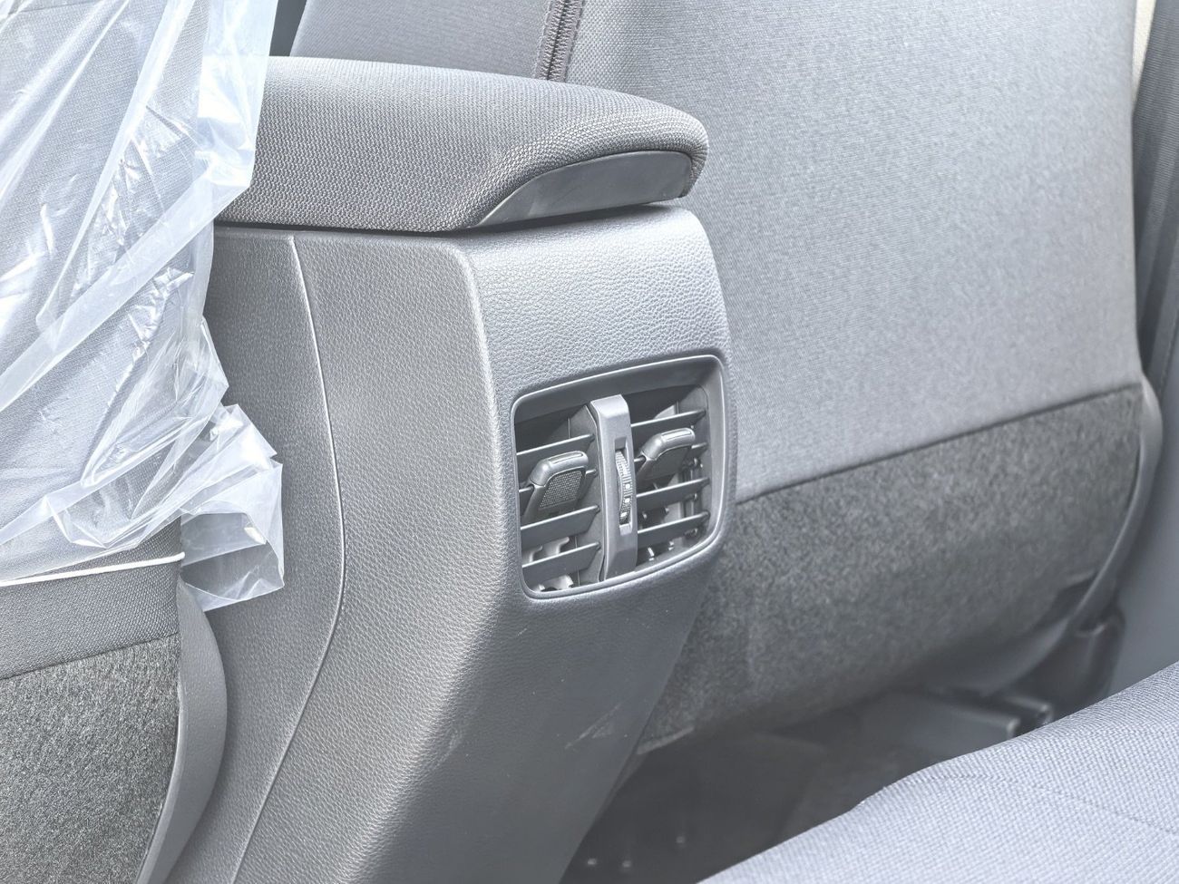 Toyota Corolla Cross 2025 TOYOTA COROLLA CROSS 2.0L HYBRID FULL OPTION (CHINESE SPEC)