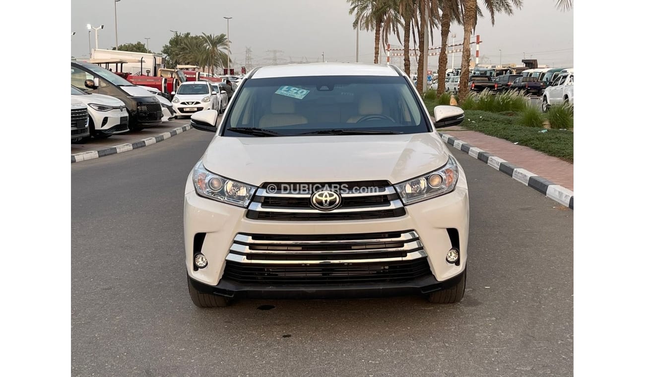 Toyota Highlander 2017 TOYOTA HIGHLANDER LE IMPORTED FROM USA VERY CLEAN CAR INSIDE AND OUT SIDE FOR MORE INFORMATION 