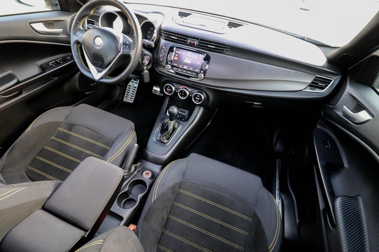 Alfa Romeo Giulietta 940