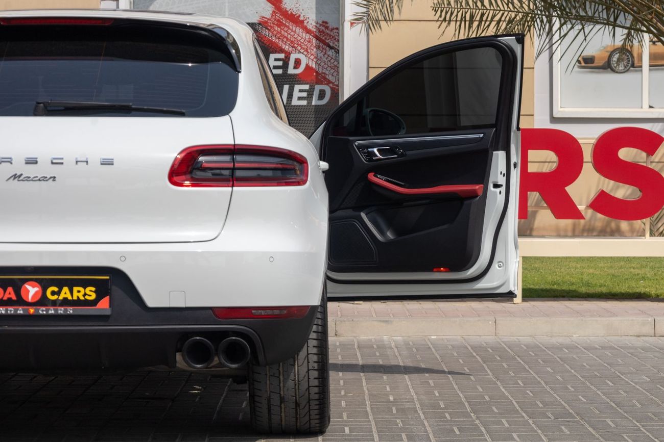 Std 252 مستعملة بورش ماكان Std 2.0L (252 HP) 2018 للبيع في دبي - 883699