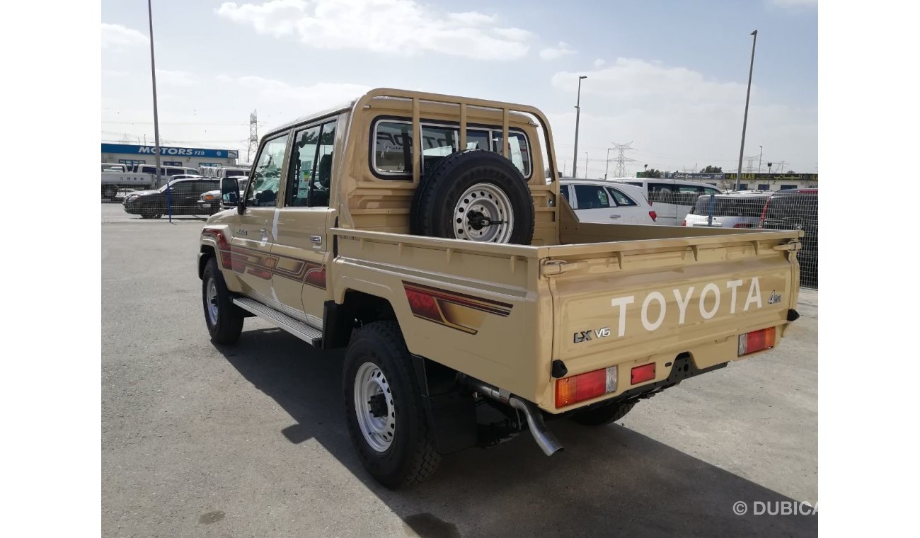 Toyota Land Cruiser Pick Up 2018 Gasoline mid options V6