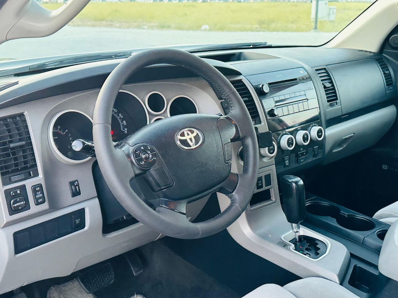 Toyota Sequoia