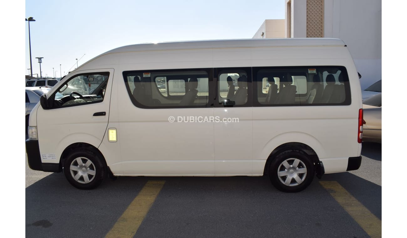 Toyota Hiace Toyota Hiace Highroof GL 13 seater bus, model:2017. Excellent condition