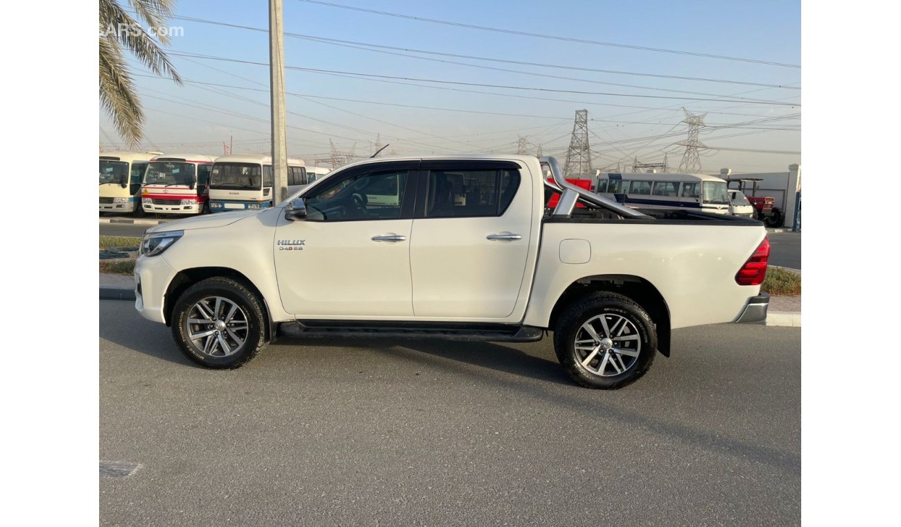 Toyota Hilux Toyota Hilux Diesel engine model 2019 full option for sale from Humera motor car very clean and good