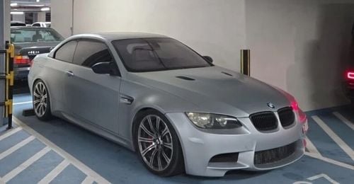 بي أم دبليو M3 (E93) V8 Convertible | Rare Single Hump 6-Speed Manual​