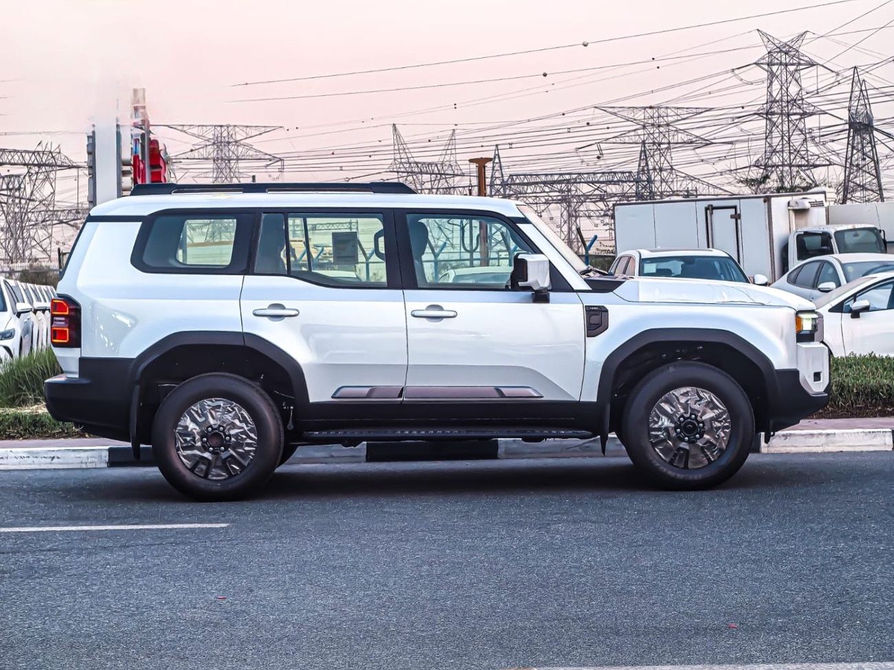 تويوتا برادو 2026 TOYOTA PRADO 2.4L ALL ROUNDER PETROL AUTOMATIC TRANSMISSION WITH LEATHER SEAT,POWER SEAT, COOL