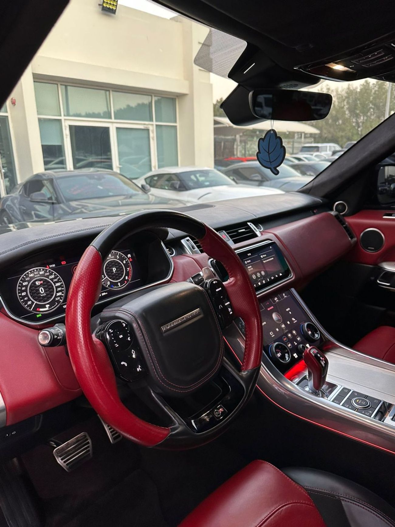 Land Rover Range Rover Sport RANGE ROVER SPORT SVR GCC 2018 FULL OPTION ORIGINAL PAINT PERFECT CONDITION