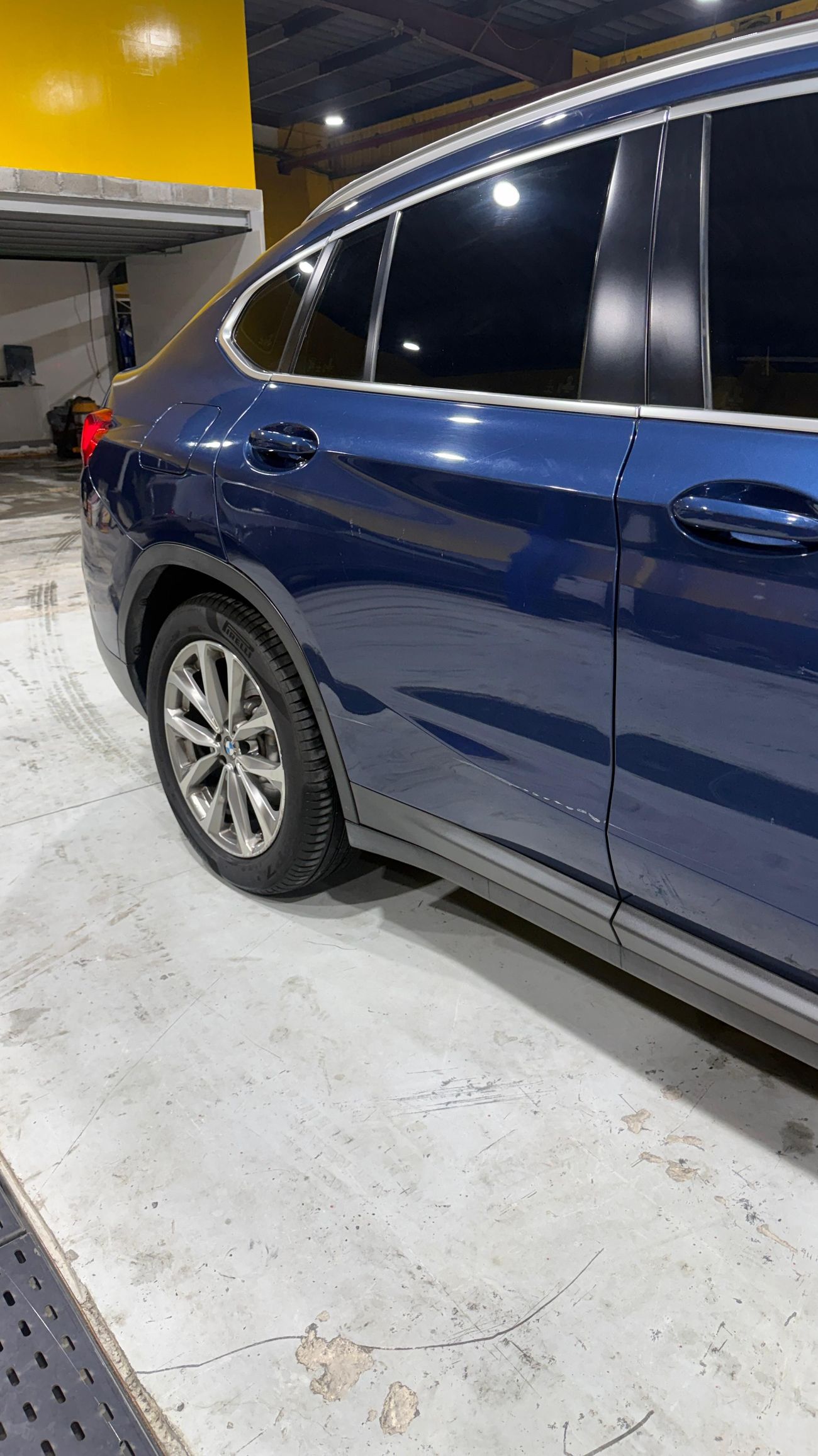 بي أم دبليو X4