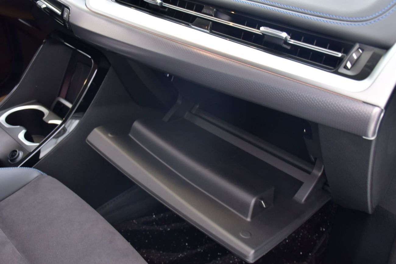 بي أم دبليو iX1 2023 xDrive30L M