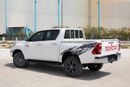 Toyota Hilux 2022 Toyota Hilux 4x4 DC 2.4 HI SR5 - White Pearl inside Black