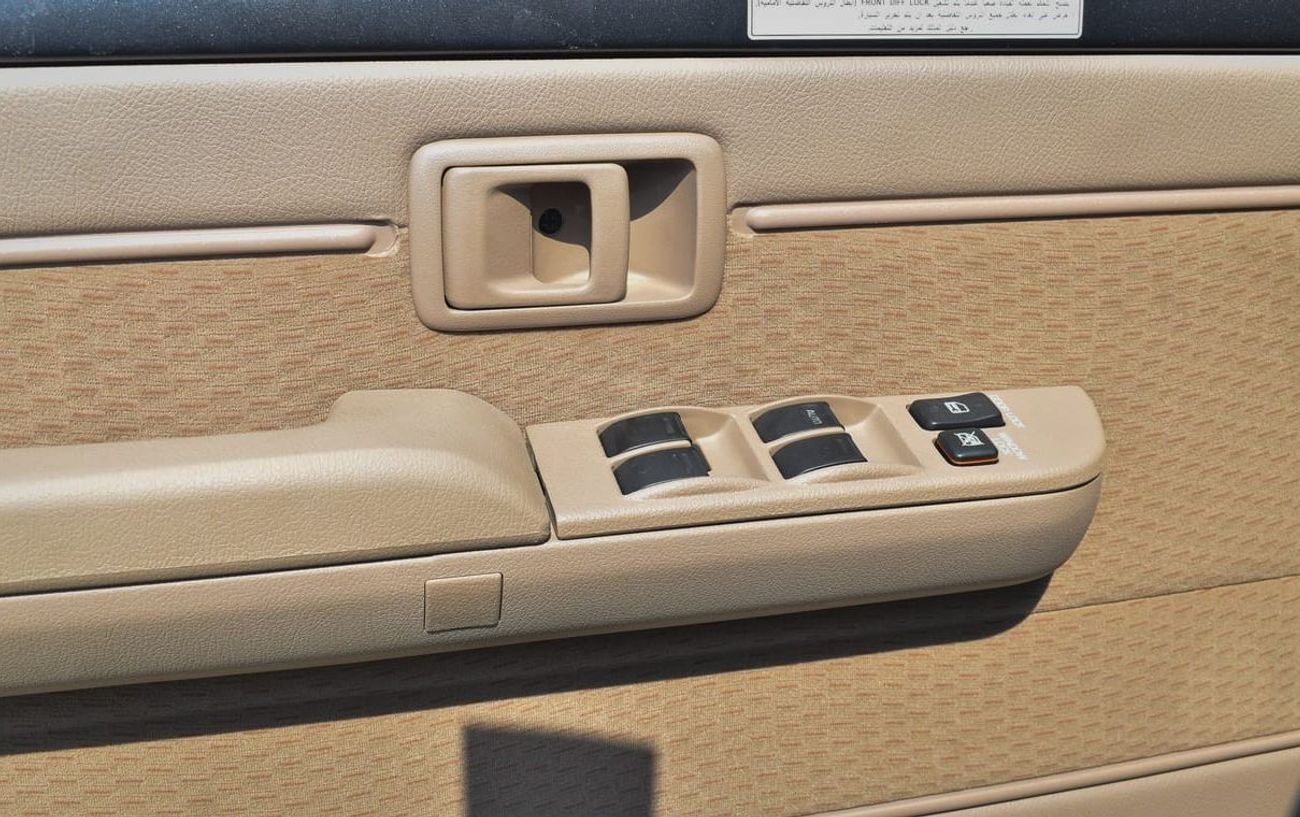 Toyota Land Cruiser Pick Up 4.0L V6 Double Cabin A/T