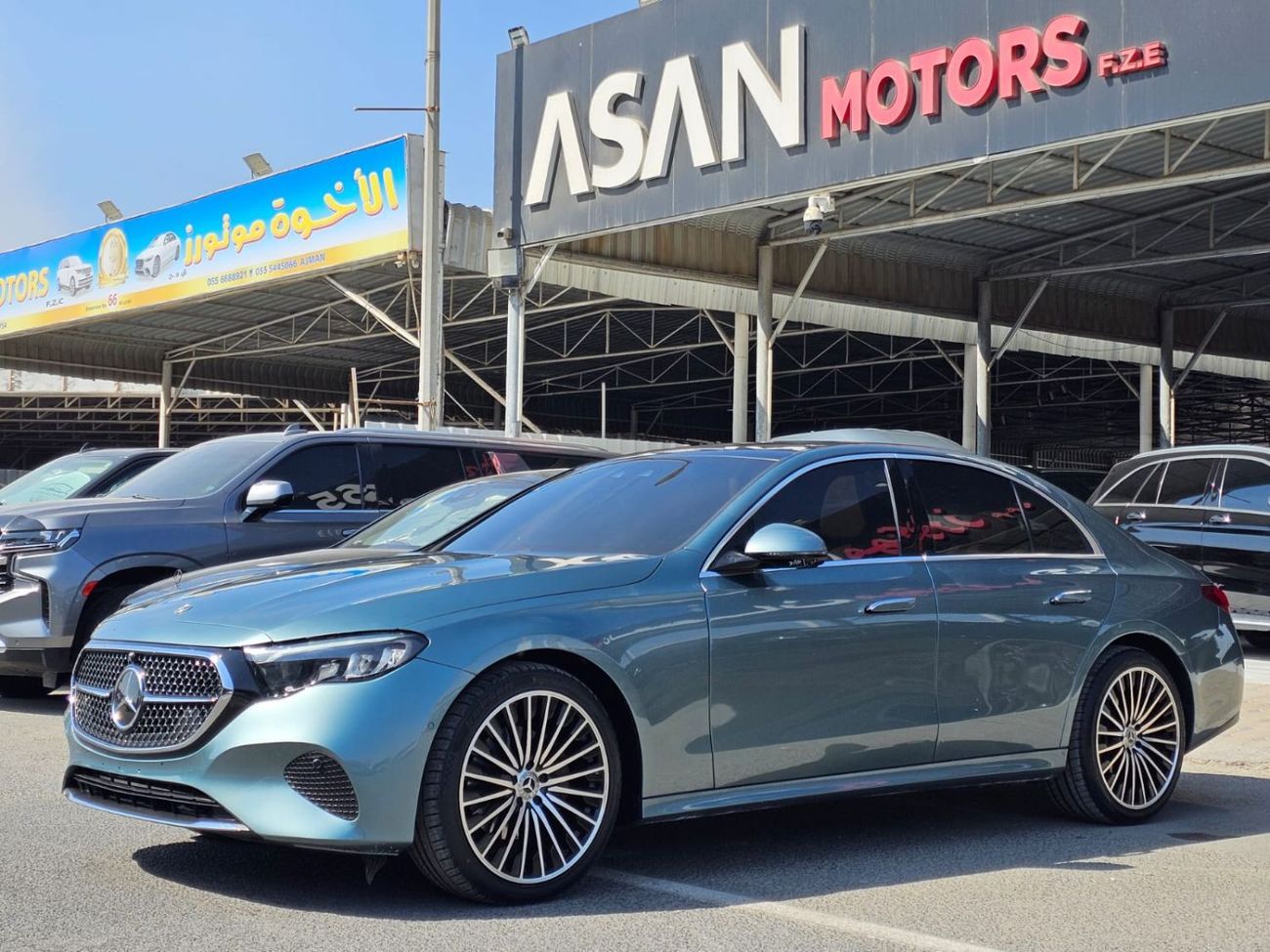 Mercedes-Benz E200 2.0L