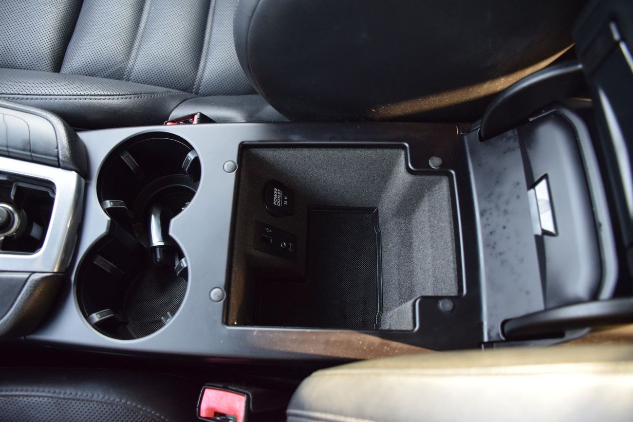 Porsche Macan Porsche Macan gts 3.0L 6 cylinder twin turbo