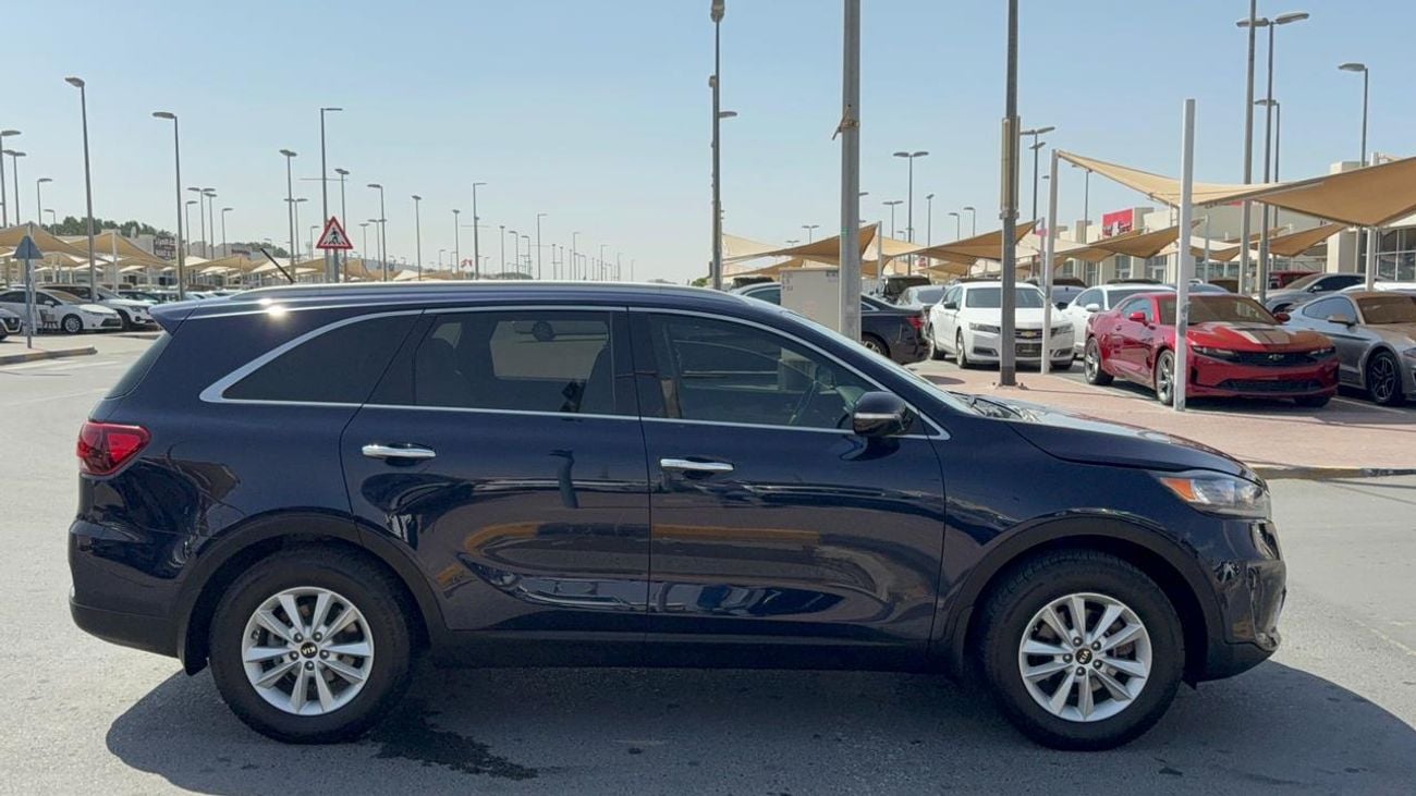 Kia Sorento Top 2.4L FWD VERY CLEAN CAR LOW MILEAGE