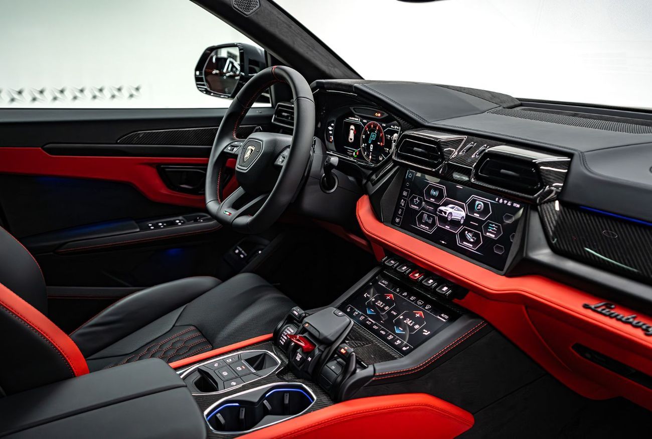 Lamborghini Urus Lamborghini Urus 4.0L V8 Twin-Turbocharged Engine + eMotors