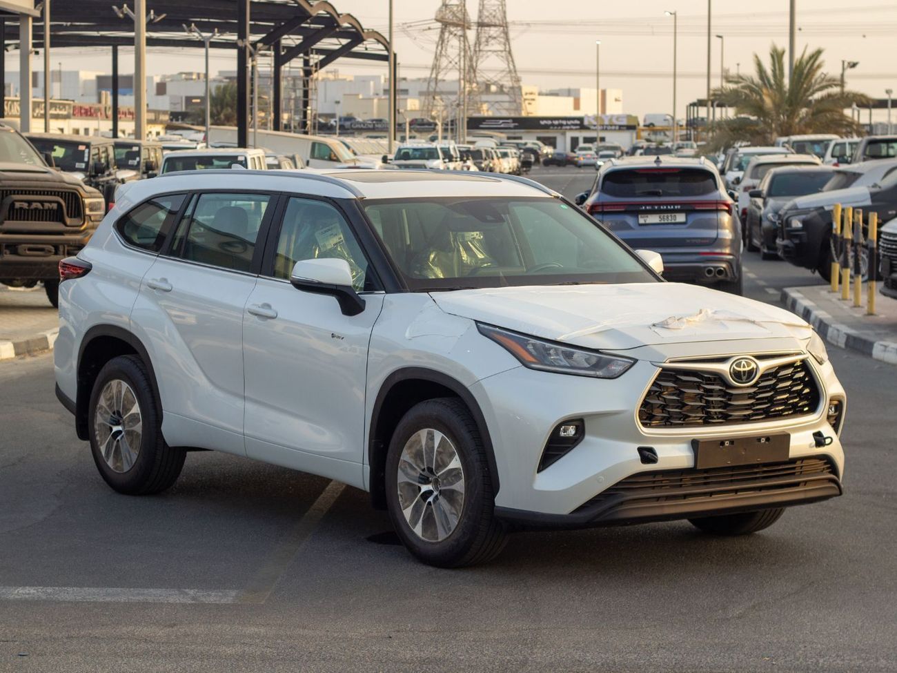 تويوتا هايلاندر EXPORT ONLY - 2.5L Highlander 2.5L Hybrid GLE (AWD)