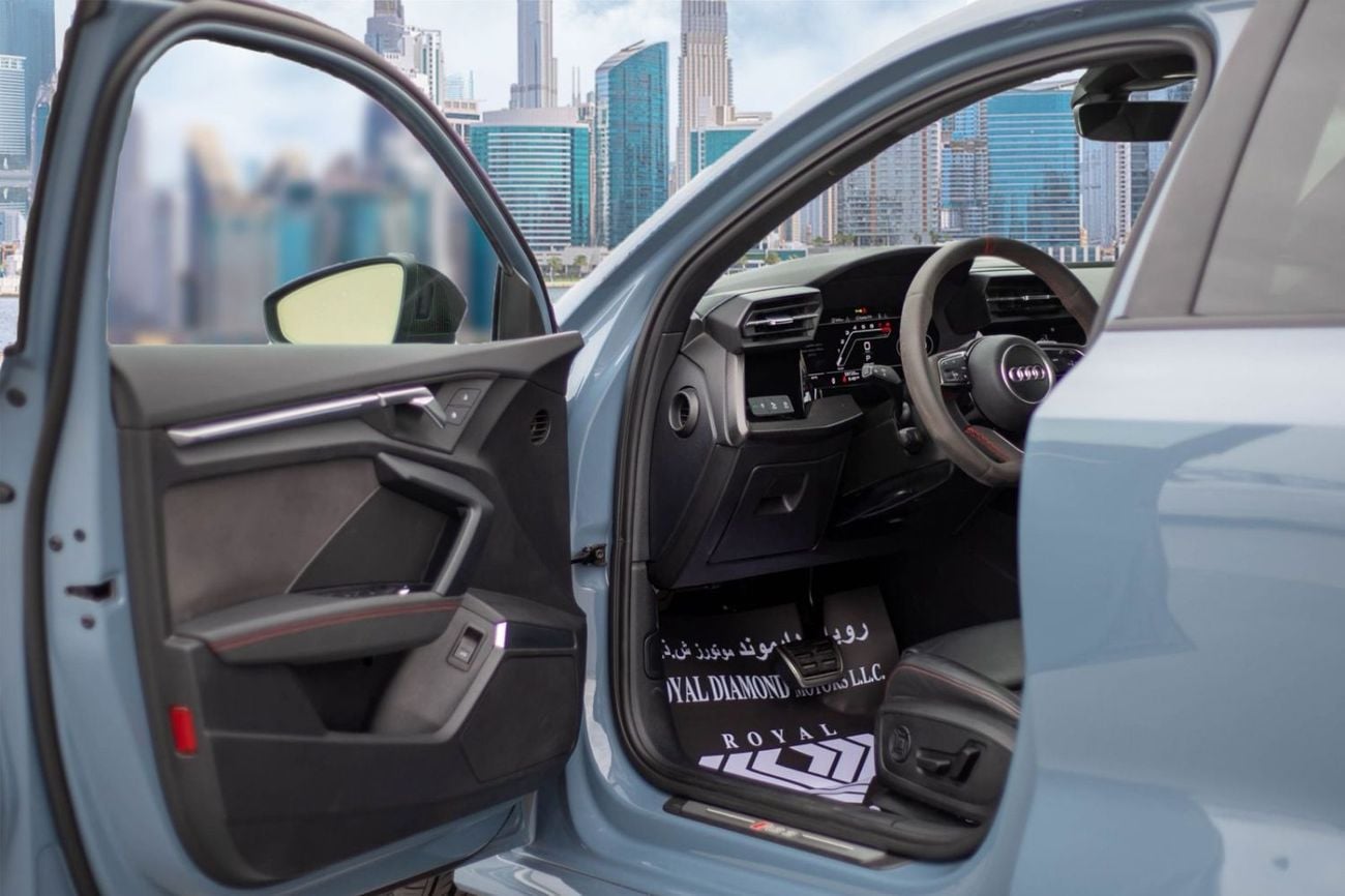 Audi RS3 TFSI quattro 2.5L Sportback  | Audi Warranty+Service