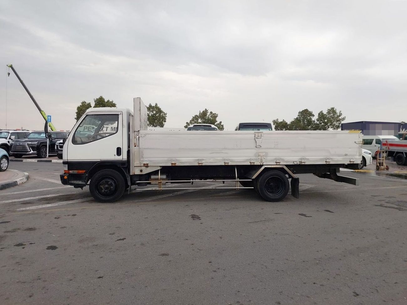 Mitsubishi Fuso Canter (RAMADAN OFFER) MITSUBISHI CANTER TRUCK RHD 1995 MODEL 4.5 L DIESEL MANUAL(PM03195)