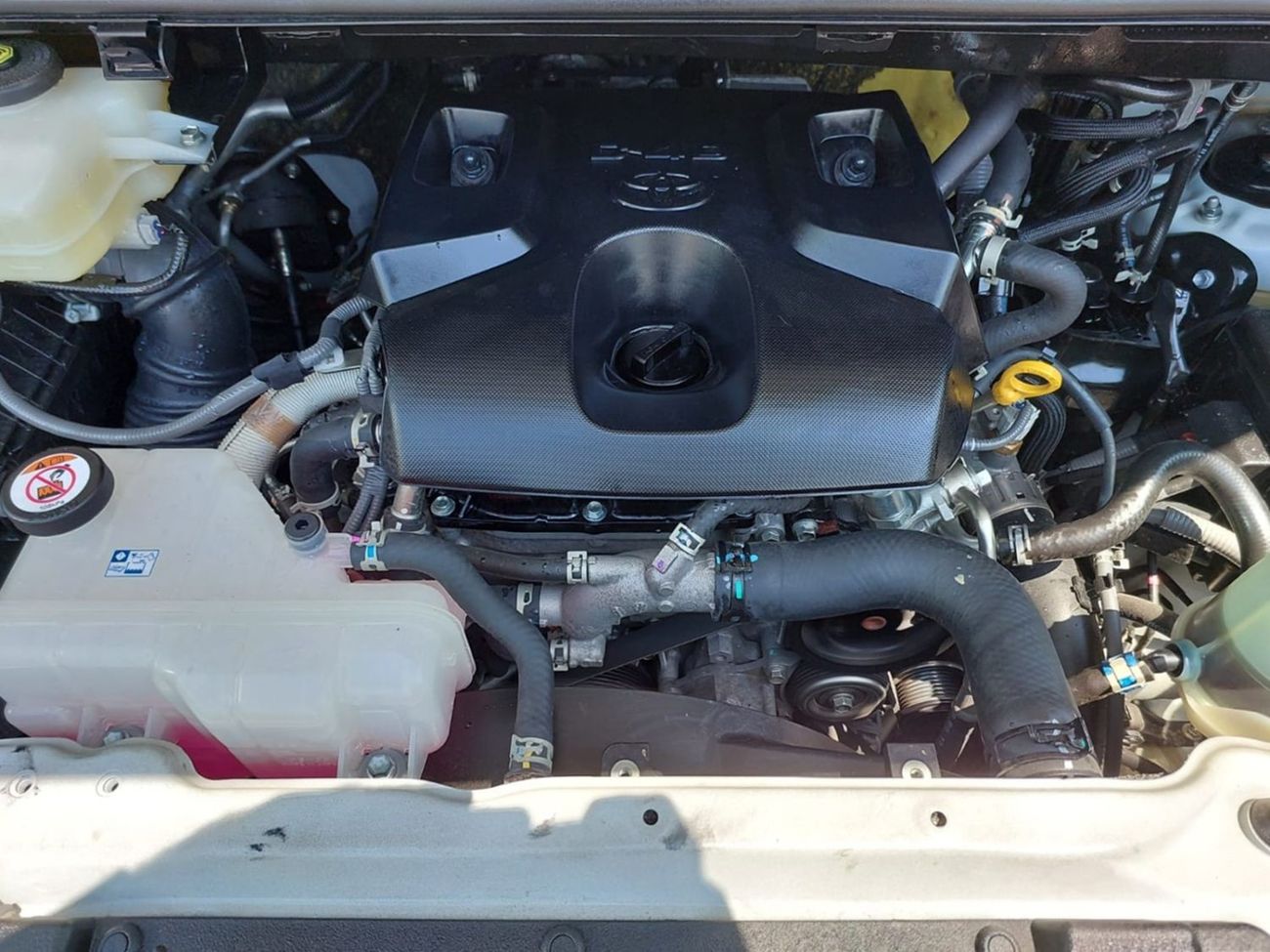 Toyota Hiace Commuter