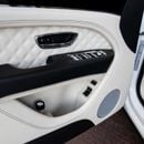 Bentley Bentayga 2023 BENTLEY BENTAYGA V8 DONE ONLY 30,000KM