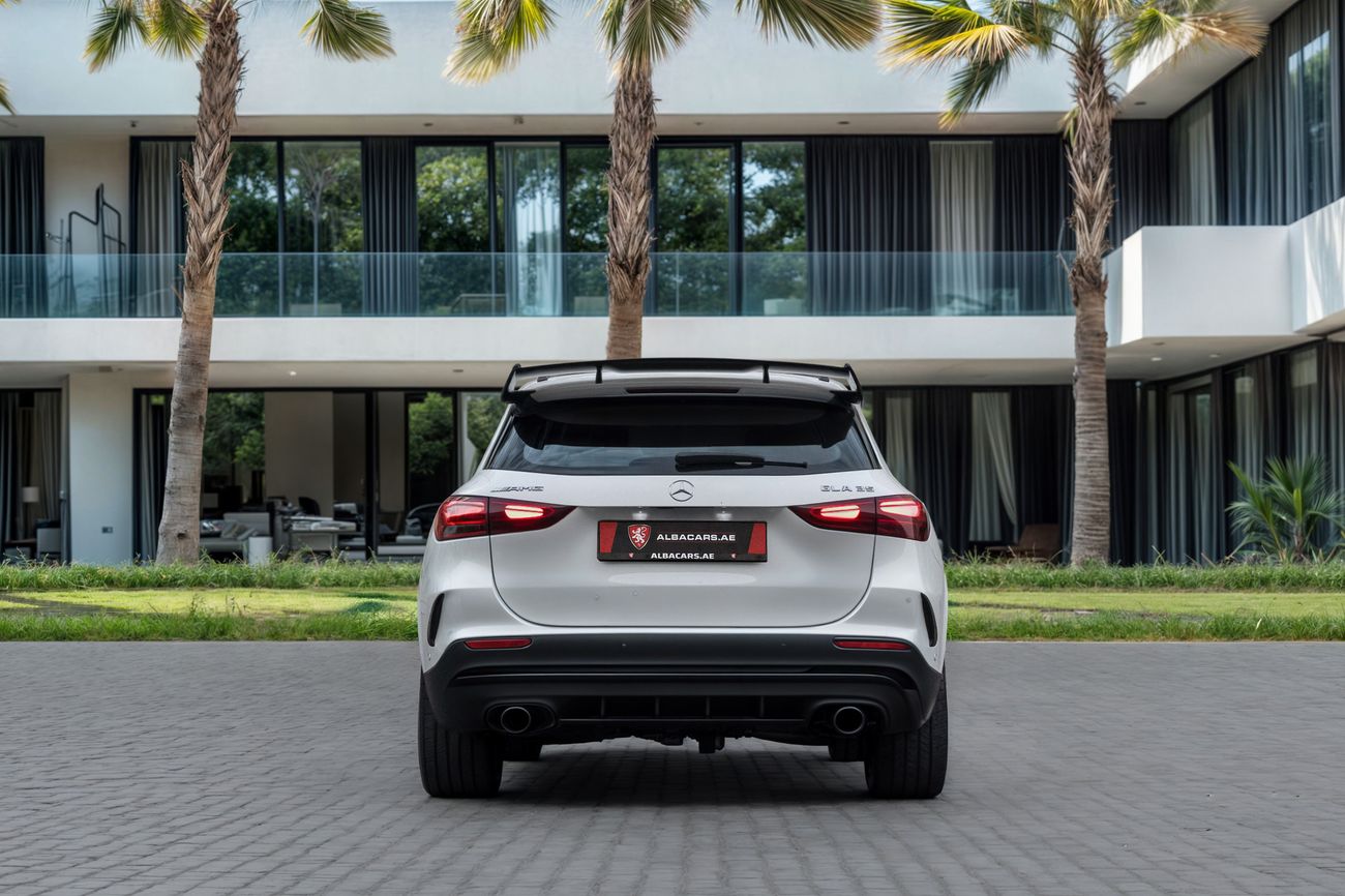 مرسيدس بنز GLA 220 GLA 35 AMG | 4,113 P.M | 0% Downpayment | AGENCY WARRANTY/SERVICE!