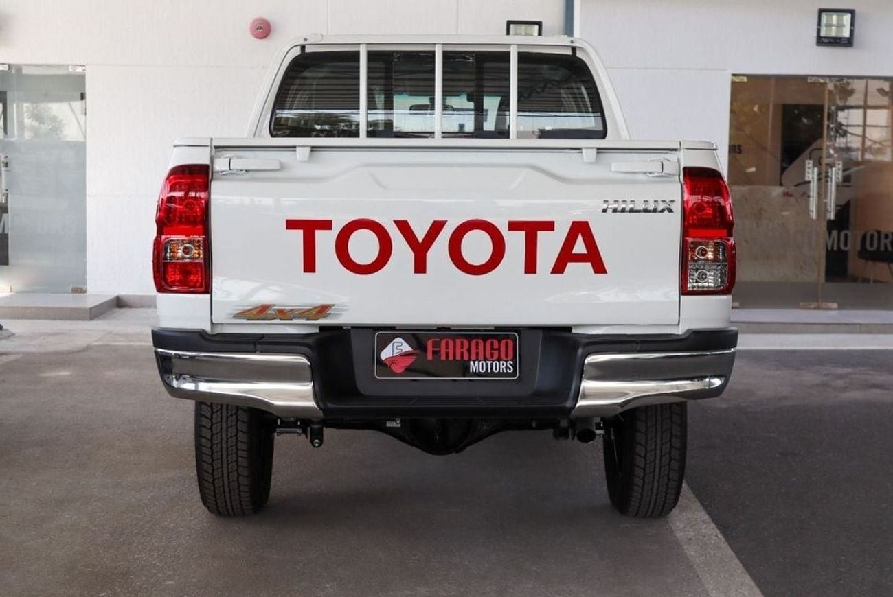 Toyota Hilux 2025 HILUX 2.4 DIESEL 4X4 AUTOMATIC PWR WINDOWS **التصدير فقط خارج الخليج**EXPORT ONLY**