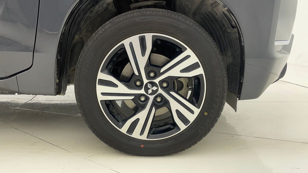 ميتسوبيشي إكسباندر MIDLINE 1.5 | بدون دفعة مقدمة | اختبار القيادة في المنزل