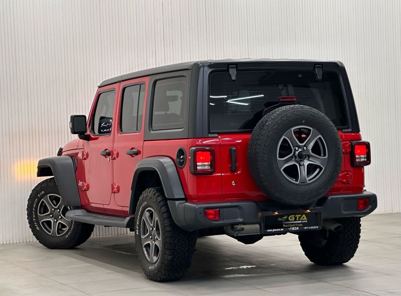 Jeep Wrangler 2018 Jeep Wrangler Unlimited Sport, Full Service History, Excellent Condition, GCC
