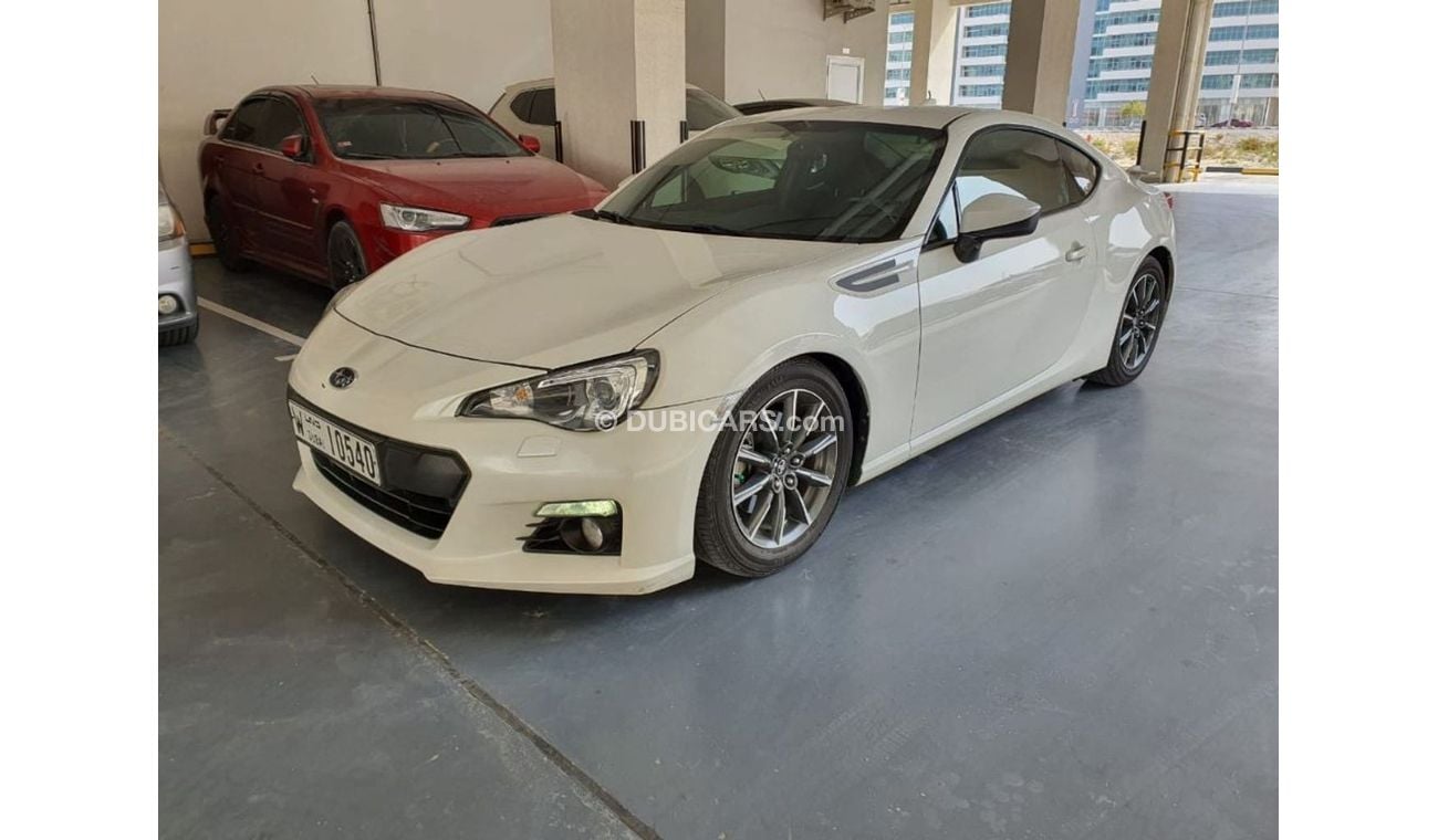 سوبارو BRZ للبيع سوبارو بي آر زد.... موديل 2016.... خليجي