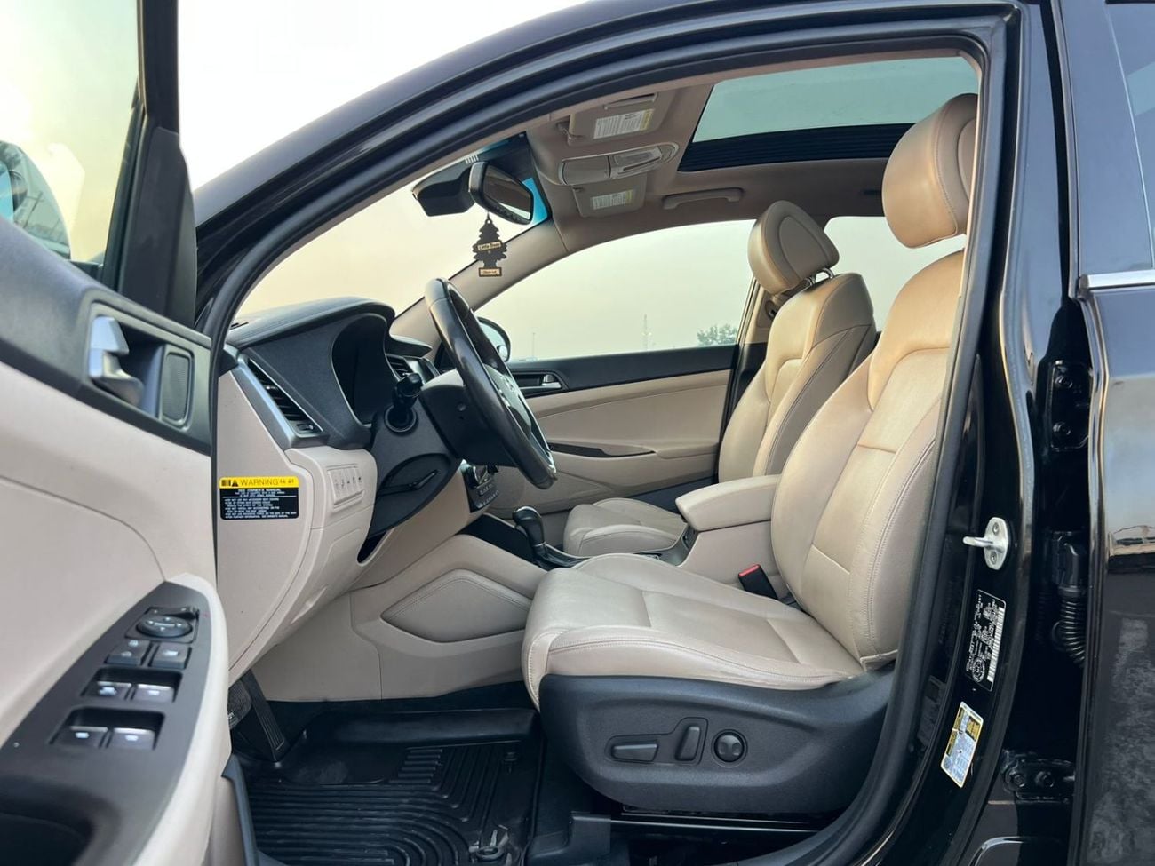 Hyundai Tucson 2016  Hyundai Tucson Limited 1.6 Turbo V4 - Panoramic View - Rear Camera With Radar & Sensor AWD 4x4