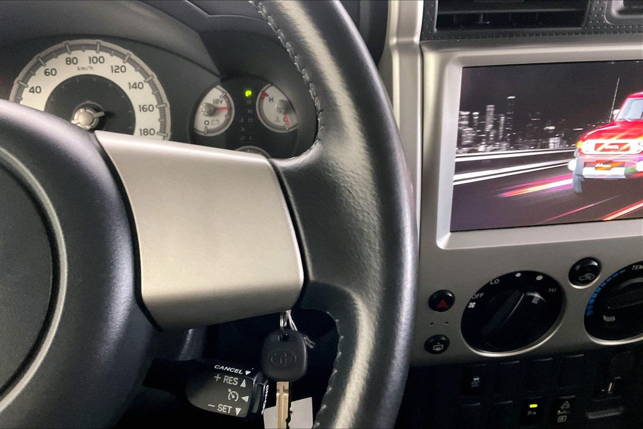 Toyota FJ Cruiser GXR | Guaranteed Warranty | 0 Down Payment