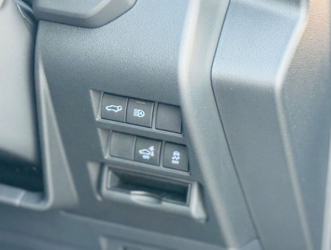 تويوتا لاند كروزر Brand new sahara 2024