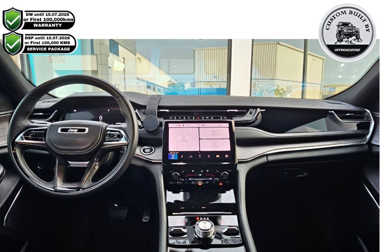 Jeep Grand Cherokee Overland 3.6L / 5 Years Dealer Warranty and 5 Years Dealer Service Package